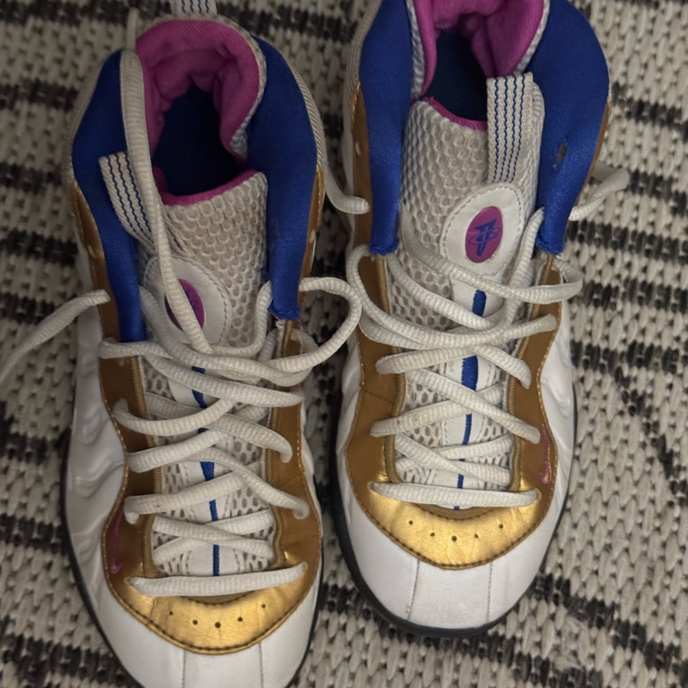 Nike White and Gold Sneakers Foamposite Design - Picture 3 of 5